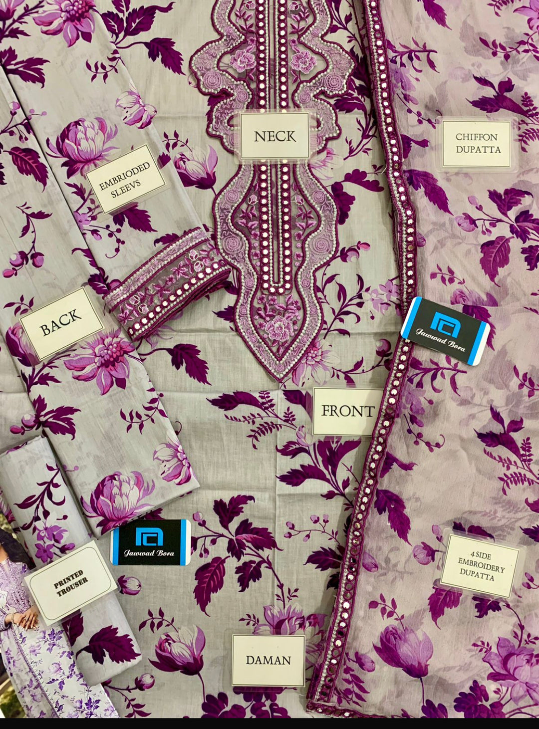 Luxury Lawn Stitched Suit 3 piece - 2025 - LE-07