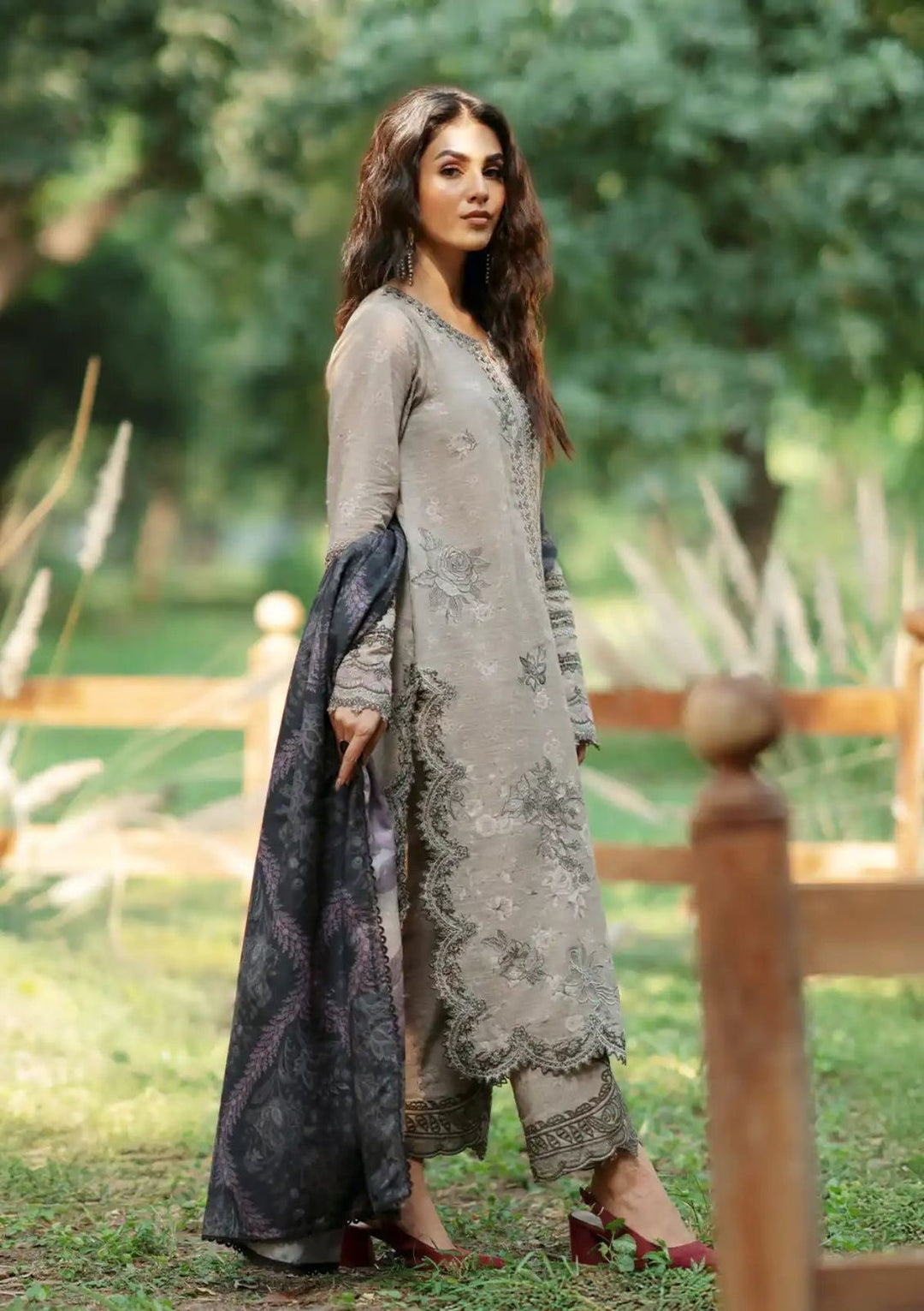 LUXURY LAWN 3PCS