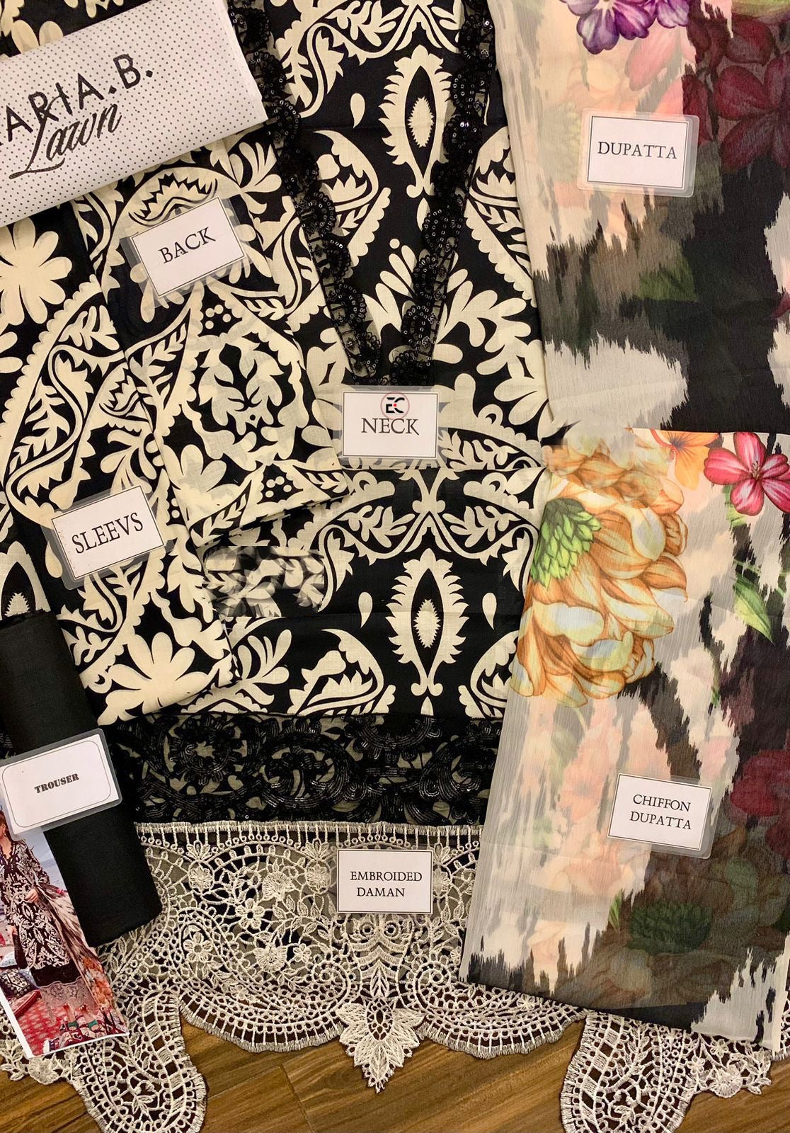 Luxury Lawn Stitched Suit 3 piece - 2025 - LE-07