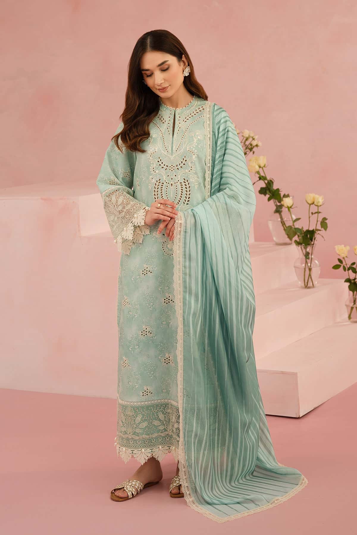 Luxury Lawn Stitched Suit 3 piece - 2025 - LE-02