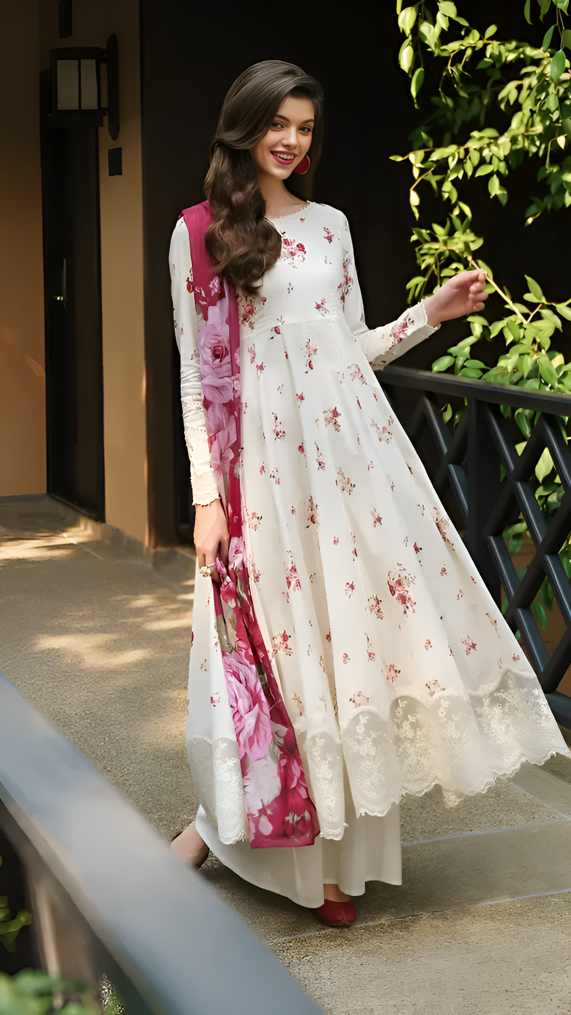 Luxury Lawn Stitched Suit 3 piece - 2025 - LE-14